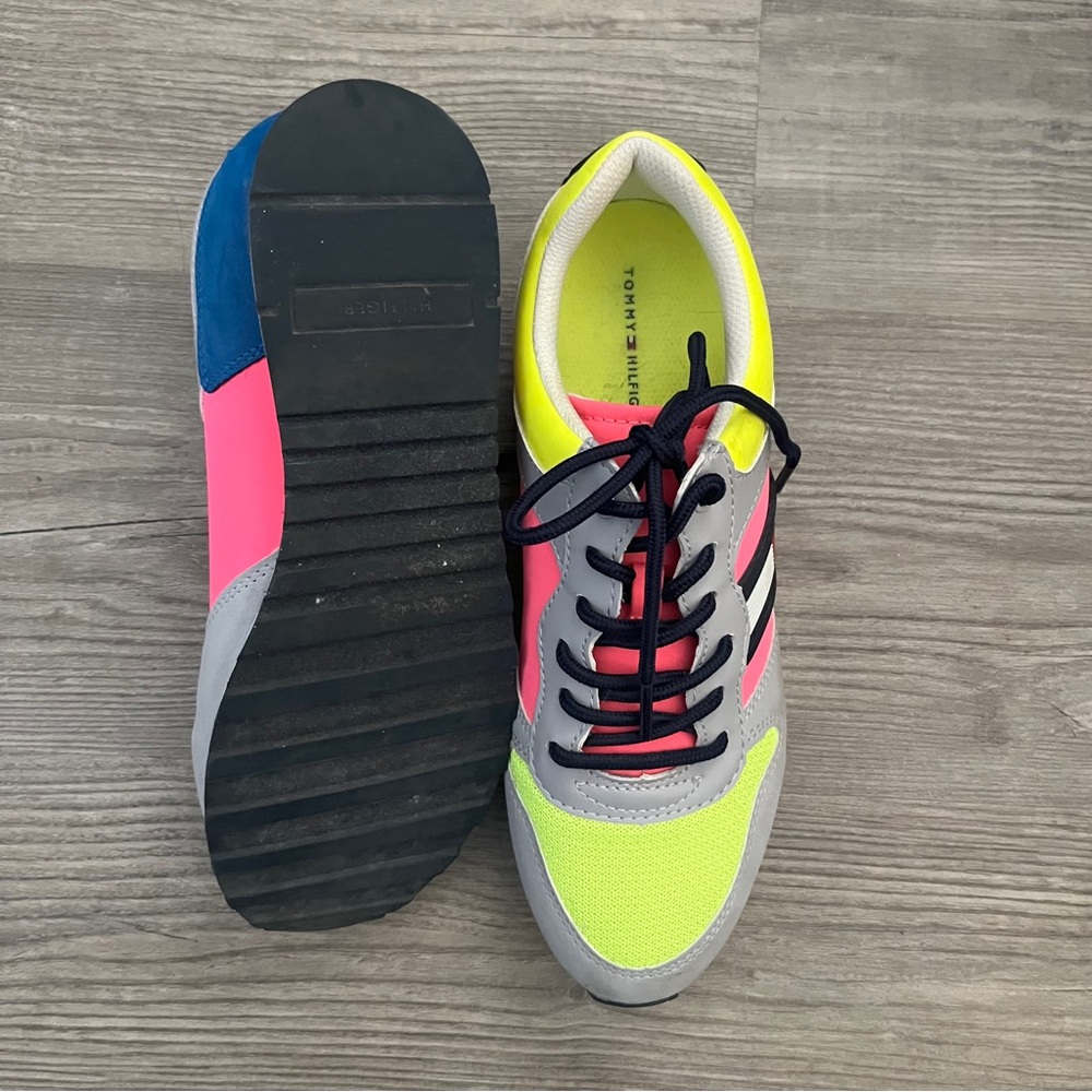 Tommy Hilfiger Neon  Sneakers - Picture 5 of 11